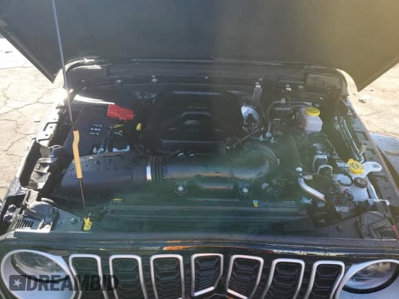 2025 Jeep Wrangler Sahara с VIN 1C4PJXENXSW555434, выставлен на аукционе Copart как лот 84265865 с пробегом 7 156 миль миль и Чистый • Clean title. История ставок и продаж доступна на DreamBid. Изображение 12.