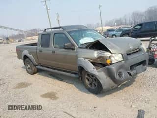 2002 Nissan Frontier XE с VIN 1N6ED29YX2C369056, выставлен на аукционе IAAI как лот 41899906 с пробегом 186 823 миль миль и . История ставок и продаж доступна на DreamBid. Изображение 1.
