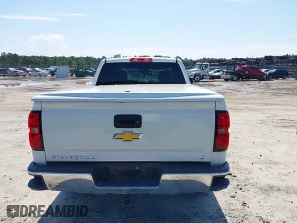 2015 Chevrolet Silverado 1500 LT с VIN 1GCRCREH4FZ435173, выставлен на аукционе IAAI как лот 42713468 с пробегом 180 585 миль миль и . История ставок и продаж доступна на DreamBid. Изображение 16.