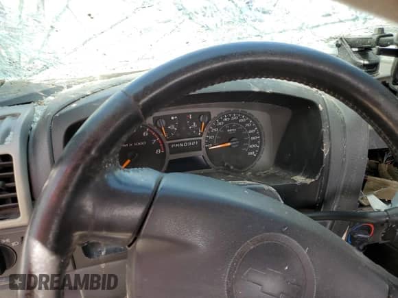 2005 Chevrolet Colorado LS Z71 с VIN 1GCDT196758175960, выставлен на аукционе Copart как лот 48176765 с пробегом Не указан миль и Списание • Salvage title. История ставок и продаж доступна на DreamBid. Изображение 9.