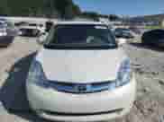 2010 Toyota Sienna XLE Limited с VIN 5TDYK4CC5AS300190, выставлен на аукционе Copart как лот 81425525 с пробегом 184 712 миль миль и Списание • Salvage title. История ставок и продаж доступна на DreamBid. Изображение 5.