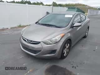 2013 Hyundai Elantra Limited z VIN 5NPDH4AEXDH357299, wystawiony jako IAAI lot #43471495 z przebiegiem 234 523 mil mil oraz . Historia ofert i sprzedaży dostępna na DreamBid. Obrazek 2.