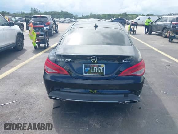 2015 Mercedes-Benz CLA 250 with VIN WDDSJ4GB4FN198507, listed as a IAAI auction lot 43293847 with 109,447 mi miles and . Bid and sale history available at DreamBid. Image 16.