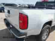 2017 Chevrolet Colorado 2WD WT с VIN 1GCHSBENXH1288046, выставлен на аукционе IAAI как лот 42740048 с пробегом 284 607 миль миль и . История ставок и продаж доступна на DreamBid. Изображение 17.