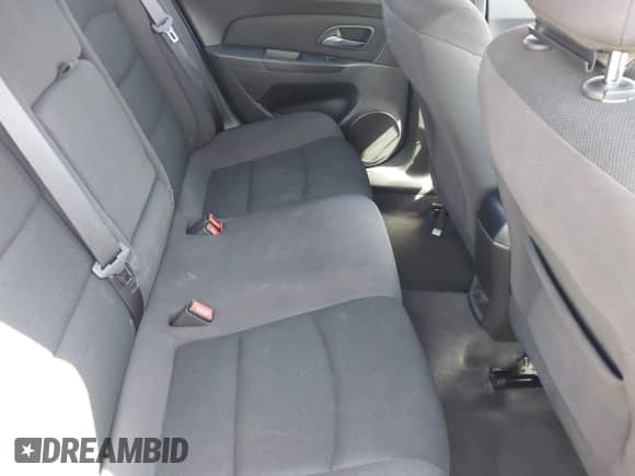 2015 Chevrolet Cruze LT с VIN 1G1PC5SB9F7211109, выставлен на аукционе IAAI как лот 42671221 с пробегом 85 524 миль миль и . История ставок и продаж доступна на DreamBid. Изображение 8.