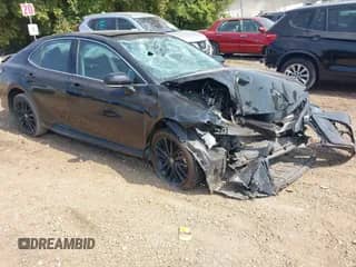 2021 Toyota Camry XSE with VIN 4T1K61AK3MU459661, listed as a IAAI auction lot 43158137 with 90,438 mi miles and . Bid and sale history available at DreamBid. Image 1.