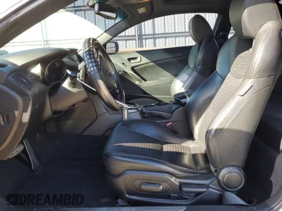 2015 Hyundai Genesis Coupe Ultimate with VIN KMHHU6KJ8FU128290, listed as a Copart auction lot 44106515 with 121,655 mi miles and Salvage title. Bid and sale history available at DreamBid. Image 7.