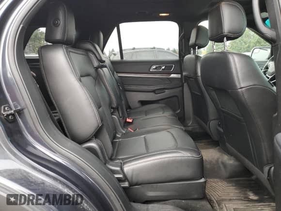 2017 Ford Explorer Limited z VIN 1FM5K8FH1HGA05959, wystawiony jako Copart lot #89551825 z przebiegiem 76 227 mil mil oraz Szkoda całkowita • Salvage title. Historia ofert i sprzedaży dostępna na DreamBid. Obrazek 11.