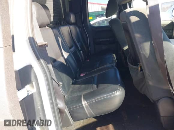 2007 Chevrolet Silverado 1500 1LT с VIN 1GCEK19C87Z566190, выставлен на аукционе IAAI как лот 41619183 с пробегом 216 273 миль миль и . История ставок и продаж доступна на DreamBid. Изображение 8.