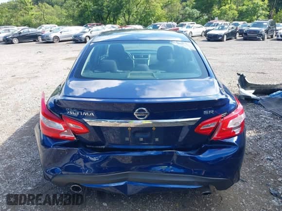 2016 Nissan Altima SL с VIN 1N4AL3AP9GC121892, выставлен на аукционе IAAI как лот 42685986 с пробегом 88 347 миль миль и . История ставок и продаж доступна на DreamBid. Изображение 16.