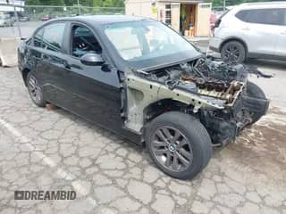 2007 BMW 3 Series 328xi z VIN WBAVC73557KP36229, wystawiony jako IAAI lot #42641885 z przebiegiem Nie podano mil oraz . Historia ofert i sprzedaży dostępna na DreamBid. Obrazek 1.