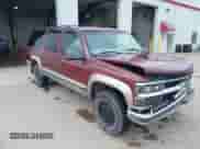 1998 Chevrolet Suburban с VIN 1GNFK16R6WJ355393, выставлен на аукционе IAAI как лот 42703001 с пробегом 208 679 миль миль и . История ставок и продаж доступна на DreamBid. Изображение 1.