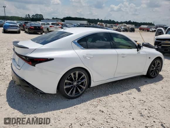 2024 Lexus IS 350 F Sport z VIN JTHBZ1B25R5072071, wystawiony jako Copart lot #67778385 z przebiegiem 23 734 mil mil oraz Czysty tytuł • Clean title. Historia ofert i sprzedaży dostępna na DreamBid. Obrazek 3.