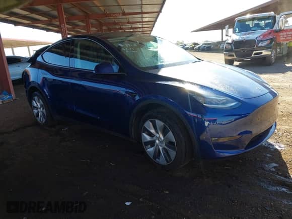 2023 Tesla Model Y Long Range с VIN 7SAYGDEE2PA135339, выставлен на аукционе IAAI как лот 43162574 с пробегом 13 900 миль миль и . История ставок и продаж доступна на DreamBid. Изображение 1.