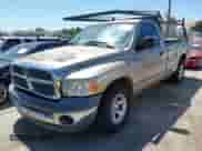 2002 Dodge 1500 z VIN 1D7HA16N52J236882, wystawiony jako IAAI lot #42543746 z przebiegiem 164 388 mil mil oraz . Historia ofert i sprzedaży dostępna na DreamBid. Obrazek 2.
