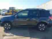 2018 Subaru Forester Premium z VIN JF2SJAGC4JH471942, wystawiony jako IAAI lot #43342248 z przebiegiem 119 890 mil mil oraz . Historia ofert i sprzedaży dostępna na DreamBid. Obrazek 14.