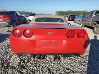2006 Chevrolet Corvette с VIN 1G1YY36U865102609, выставлен на аукционе Copart как лот 84795775 с пробегом 62 797 миль миль и Списание • Salvage title. История ставок и продаж доступна на DreamBid. Изображение 6.