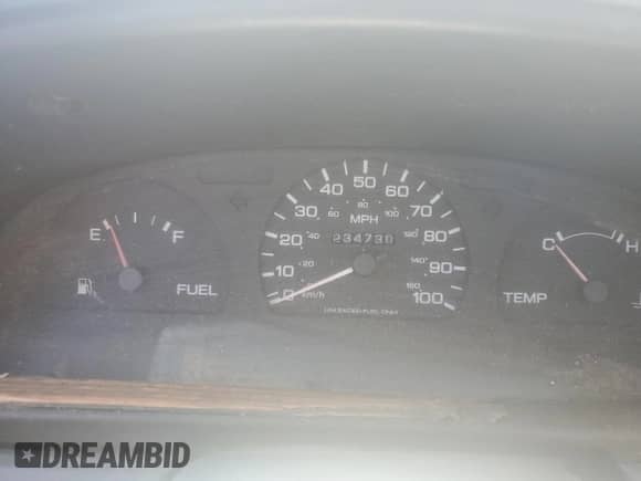 1994 Nissan Frontier с VIN 1N6SD11S7RC414811, выставлен на аукционе Copart как лот 65633535 с пробегом 234 730 миль миль и Списание • Salvage title. История ставок и продаж доступна на DreamBid. Изображение 9.