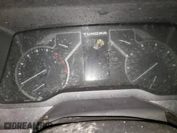 2025 Toyota Tundra SR5 with VIN 5TFLA5EC2SX038074, listed as a Copart auction lot 70862645 with Not provided miles and Salvage title. Bid and sale history available at DreamBid. Image 9.