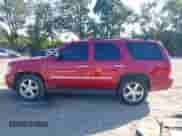 2013 Chevrolet Tahoe LTZ с VIN 1GNSCCE01DR369386, выставлен на аукционе IAAI как лот 43212029 с пробегом 254 194 миль миль и . История ставок и продаж доступна на DreamBid. Изображение 15.