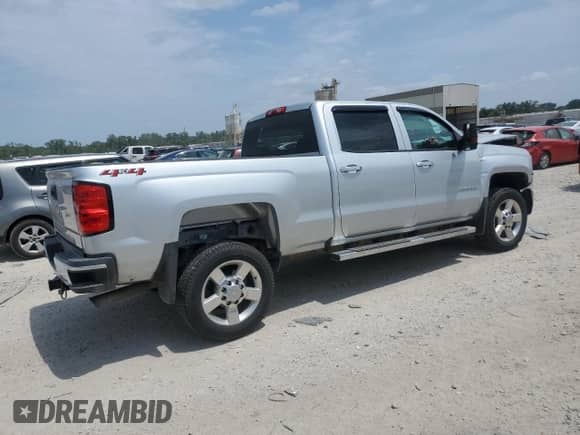 2019 Chevrolet Silverado 2500HD Work Truck z VIN 1GC1KREG9KF155249, wystawiony jako Copart lot #64574945 z przebiegiem 125 038 mil mil oraz Szkoda całkowita • Salvage title. Historia ofert i sprzedaży dostępna na DreamBid. Obrazek 3.