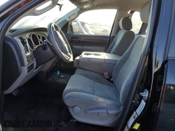 2012 Toyota Tundra z VIN 5TFRU5F12CX028127, wystawiony jako Copart lot #70646655 z przebiegiem 207 809 mil mil oraz Czysty tytuł • Clean title. Historia ofert i sprzedaży dostępna na DreamBid. Obrazek 7.
