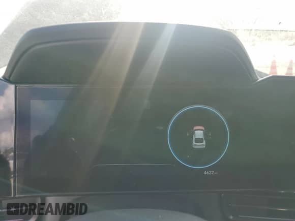 2025 Hyundai Elantra with VIN KMHLW4DKXSU031231, listed as a Copart auction lot 83871065 with 4,622 mi miles and Salvage title. Bid and sale history available at DreamBid. Image 9.