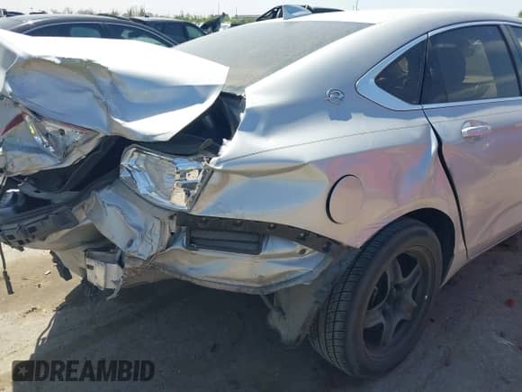 2019 Chevrolet Impala LS с VIN 2G11X5SA3K9129063, выставлен на аукционе IAAI как лот 41830720 с пробегом 130 766 миль миль и . История ставок и продаж доступна на DreamBid. Изображение 6.