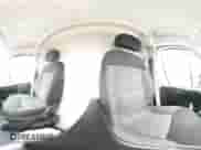 2018 Ram ProMaster Cargo z VIN 3C6URVJG7JE128140, wystawiony jako IAAI lot #42174435 z przebiegiem 101 826 mil mil oraz . Historia ofert i sprzedaży dostępna na DreamBid. Obrazek 17.