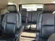 2011 Chevrolet Tahoe LTZ z VIN 1GNSKCE09BR177990, wystawiony jako Copart lot #81012815 z przebiegiem 194 704 mil mil oraz Szkoda całkowita • Salvage title. Historia ofert i sprzedaży dostępna na DreamBid. Obrazek 10.