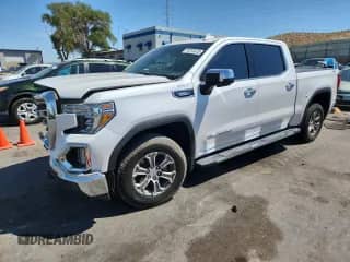 2021 GMC Sierra 1500 SLT z VIN 3GTU9DETXMG329274, wystawiony jako Copart lot #70316415 z przebiegiem 115 780 mil mil oraz Szkoda całkowita • Salvage title. Historia ofert i sprzedaży dostępna na DreamBid. Obrazek 1.