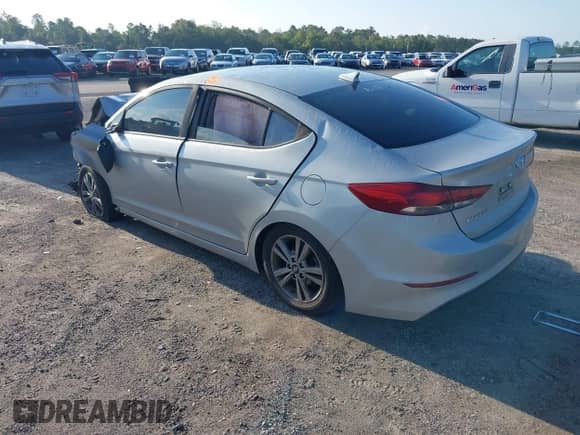 2018 Hyundai Elantra SEL z VIN 5NPD84LF7JH272616, wystawiony jako IAAI lot #43016432 z przebiegiem Nie podano mil oraz . Historia ofert i sprzedaży dostępna na DreamBid. Obrazek 3.