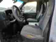 2005 Chevrolet Express Cargo с VIN 1GCHG35V951189334, выставлен на аукционе Copart как лот 88771545 с пробегом 241 972 миль миль и Чистый • Clean title. История ставок и продаж доступна на DreamBid. Изображение 7.