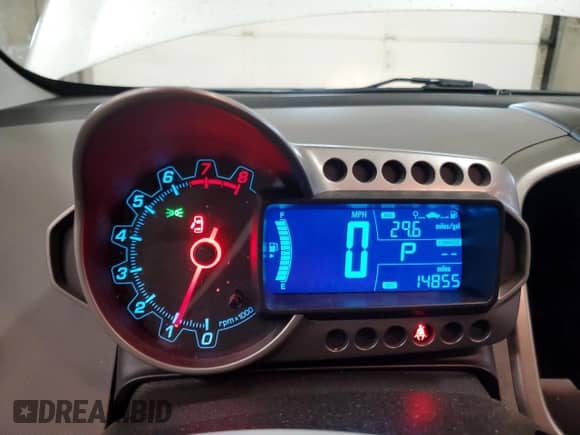 2016 Chevrolet Sonic LT with VIN 1G1JC6SB5G4182464, listed as a Copart auction lot 80868175 with 14,855 mi miles and Salvage title. Bid and sale history available at DreamBid. Image 9.