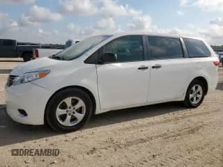 2017 Toyota Sienna L with VIN 5TDZZ3DC2HS843175, listed as a Copart auction lot 69047445 with 148,083 mi miles and Salvage title. Bid and sale history available at DreamBid. Image 1.