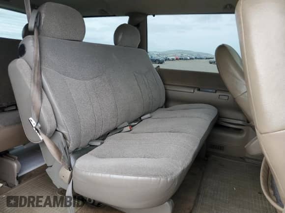 2004 Chevrolet Astro with VIN 1GNEL19X64B119448, listed as a Copart auction lot 54255085 with 245,261 mi miles and Clean title. Bid and sale history available at DreamBid. Image 11.