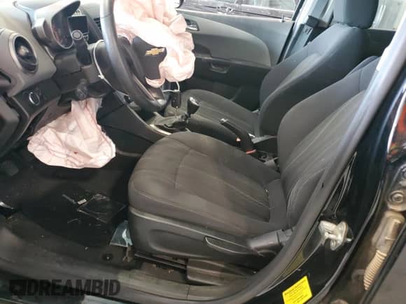 2012 Chevrolet Sonic LT с VIN 1G1JD5SH4C4214147, выставлен на аукционе Copart как лот 80510075 с пробегом Не указан миль и Списание • Salvage title. История ставок и продаж доступна на DreamBid. Изображение 7.