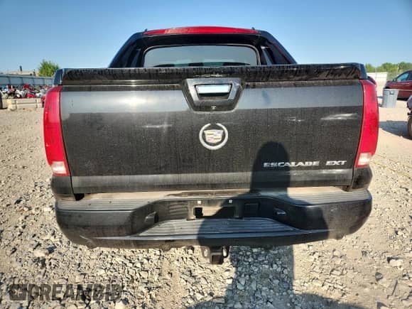 2008 Cadillac Escalade EXT with VIN 3GYFK62898G196001, listed as a Copart auction lot 71887995 with 120,434 mi miles and Clean title. Bid and sale history available at DreamBid. Image 6.
