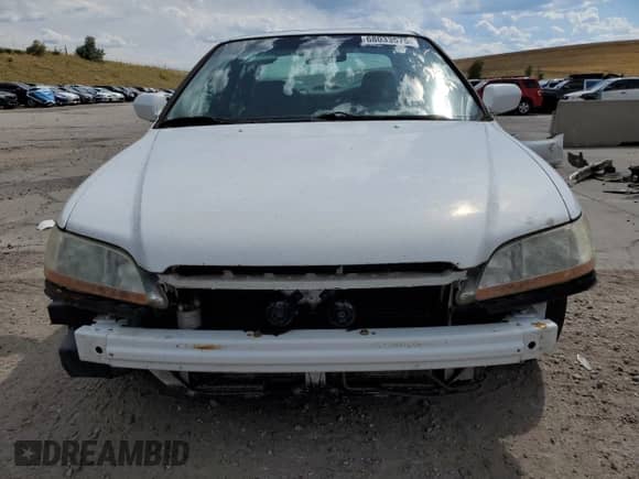 2001 Honda Accord EX with VIN JHMCG66841C019819, listed as a Copart auction lot 68033575 with 187,618 mi miles and Clean title. Bid and sale history available at DreamBid. Image 5.