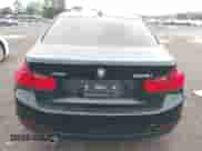 2013 BMW 3 Series 328i xDrive z VIN WBA3B3G52DNR79536, wystawiony jako IAAI lot #43131234 z przebiegiem 113 671 mil mil oraz . Historia ofert i sprzedaży dostępna na DreamBid. Obrazek 16.