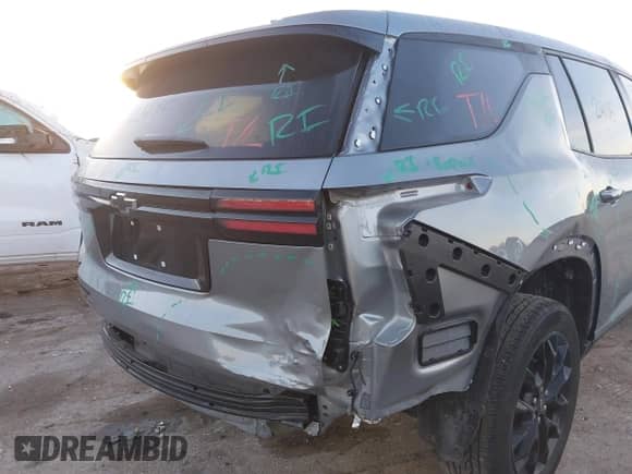 2024 Chevrolet Traverse FWD LS with VIN 1GNEREKS4RJ147976, listed as a IAAI auction lot 43356321 with 18,378 mi miles and . Bid and sale history available at DreamBid. Image 6.