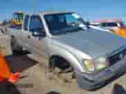2000 Toyota Tacoma with VIN 5TEWM72N8YZ685490, listed as a IAAI auction lot 41938731 with 222,785 mi miles and . Bid and sale history available at DreamBid. Image 6.