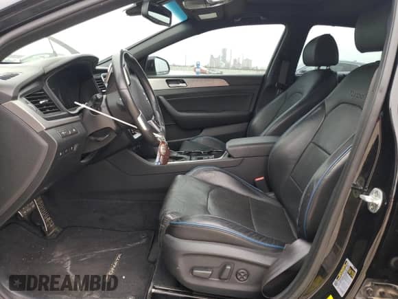 2018 Hyundai Sonata Limited Plus с VIN 5NPE34AB8JH659677, выставлен на аукционе Copart как лот 41499195 с пробегом 187 762 миль миль и Списание • Salvage title. История ставок и продаж доступна на DreamBid. Изображение 7.