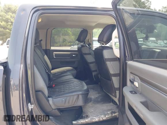 2019 Ram 1500 Big Horn с VIN 1C6RR7TT0KS609437, выставлен на аукционе IAAI как лот 42502367 с пробегом 230 683 миль миль и . История ставок и продаж доступна на DreamBid. Изображение 8.