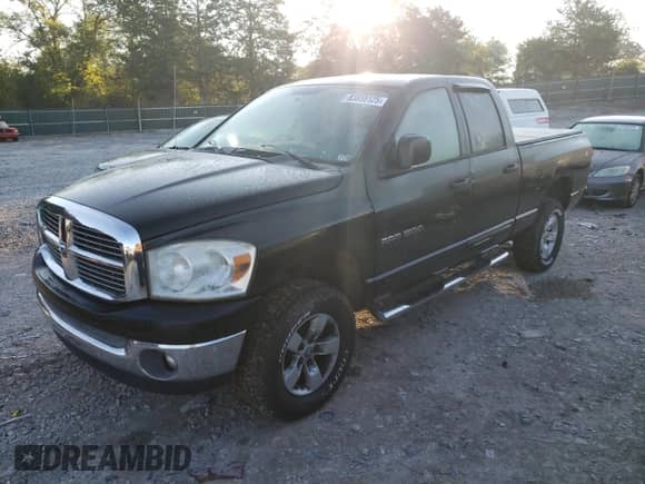 2007 Dodge 1500 SLT with VIN 1D7HU18P07S135059, listed as a Copart auction lot 83855125 with 129,547 mi miles and Clean title. Bid and sale history available at DreamBid. Image 1.