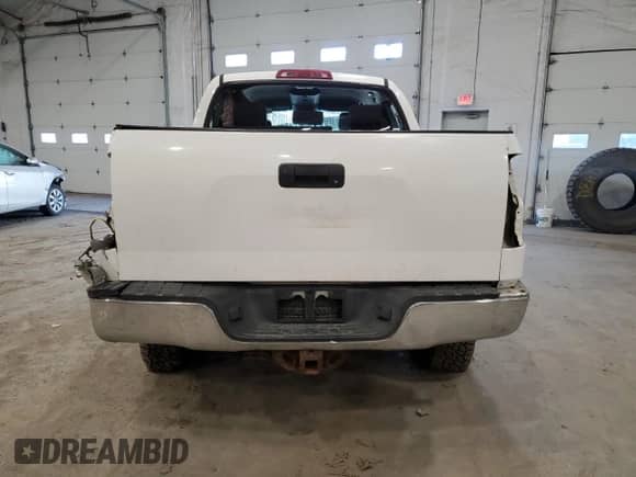 2012 Toyota Tundra с VIN 5TFDY5F16CX268649, выставлен на аукционе Copart как лот 48197875 с пробегом 189 824 миль миль и Списание • Salvage title. История ставок и продаж доступна на DreamBid. Изображение 6.