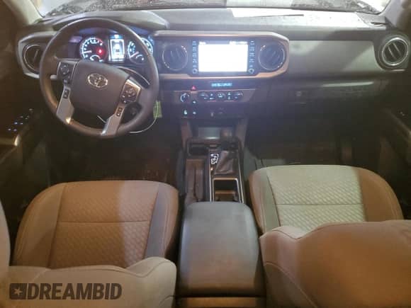 2022 Toyota Tacoma TRD Off Road with VIN 3TYCZ5AN2NT070103, listed as a Copart auction lot 81084885 with 40,895 mi miles and Salvage title. Bid and sale history available at DreamBid. Image 8.