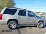 2008 Chevrolet Tahoe LTZ с VIN 1GNFK13058R250015, выставлен на аукционе IAAI как лот 42157661 с пробегом 238 855 миль миль и . История ставок и продаж доступна на DreamBid. Изображение 13.