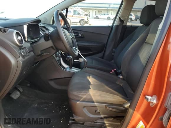 2015 Chevrolet Trax LT with VIN KL7CJLSBXFB056614, listed as a Copart auction lot 68942815 with 122,118 mi miles and Salvage title. Bid and sale history available at DreamBid. Image 7.