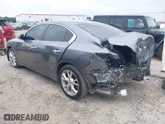 2014 Nissan Maxima SV z VIN 1N4AA5AP6EC488005, wystawiony jako IAAI lot #42894857 z przebiegiem 93 618 mil mil oraz . Historia ofert i sprzedaży dostępna na DreamBid. Obrazek 3.